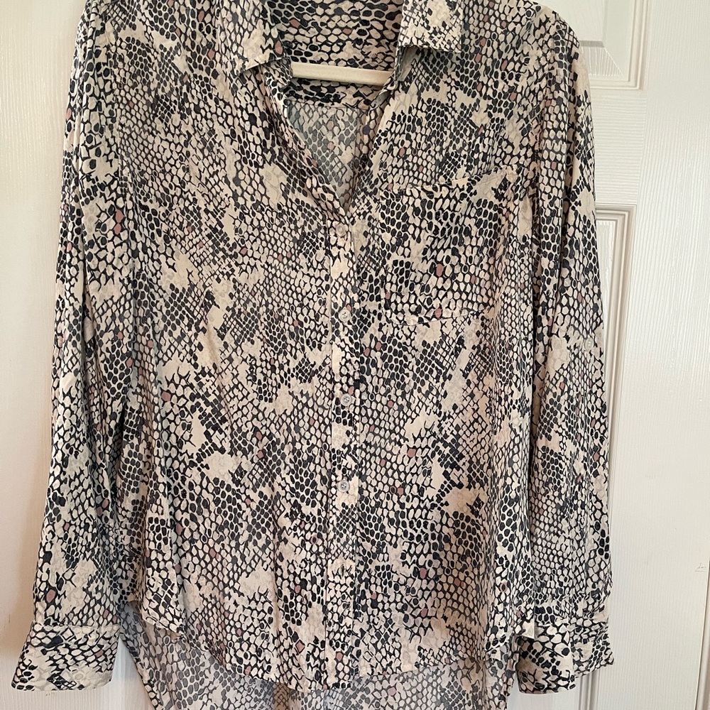 Snake pattern blouse - Picture 3 of 8